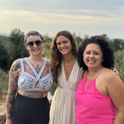 Jules, Koltie, and Alexa pose for the last dinner at Ebbio. Chandra Vida retreats.